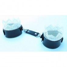 Изысканные наручники с кружевом «BDSM Light» от компании БДСМ Арсенал, цвет черный, размер OS, 810006ars, бренд БДСМ лайт, из материала Кожа, длина 25.5 см.